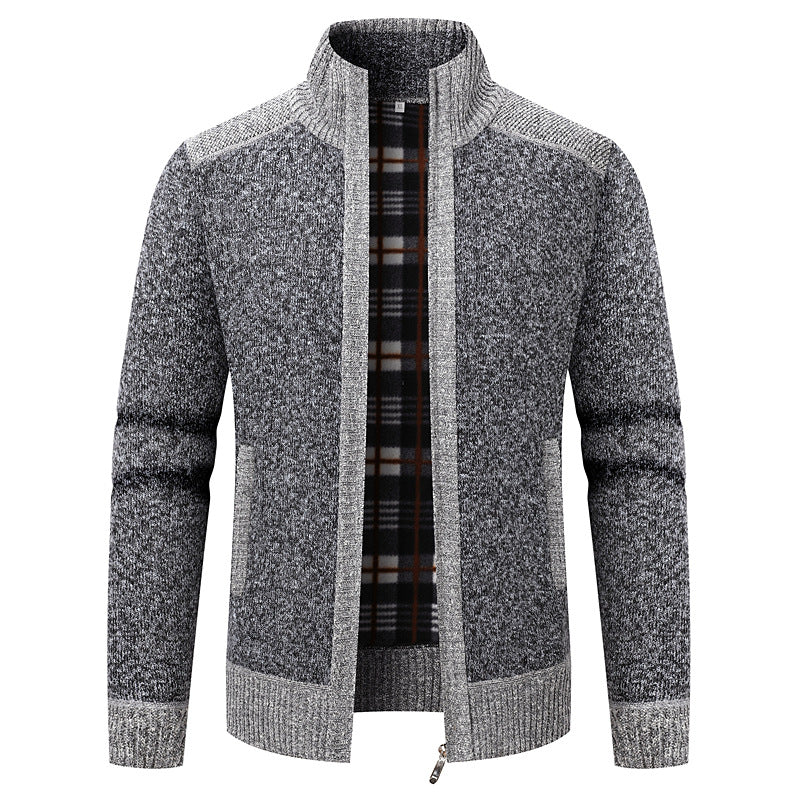 Strikjakke med kontrastkanter